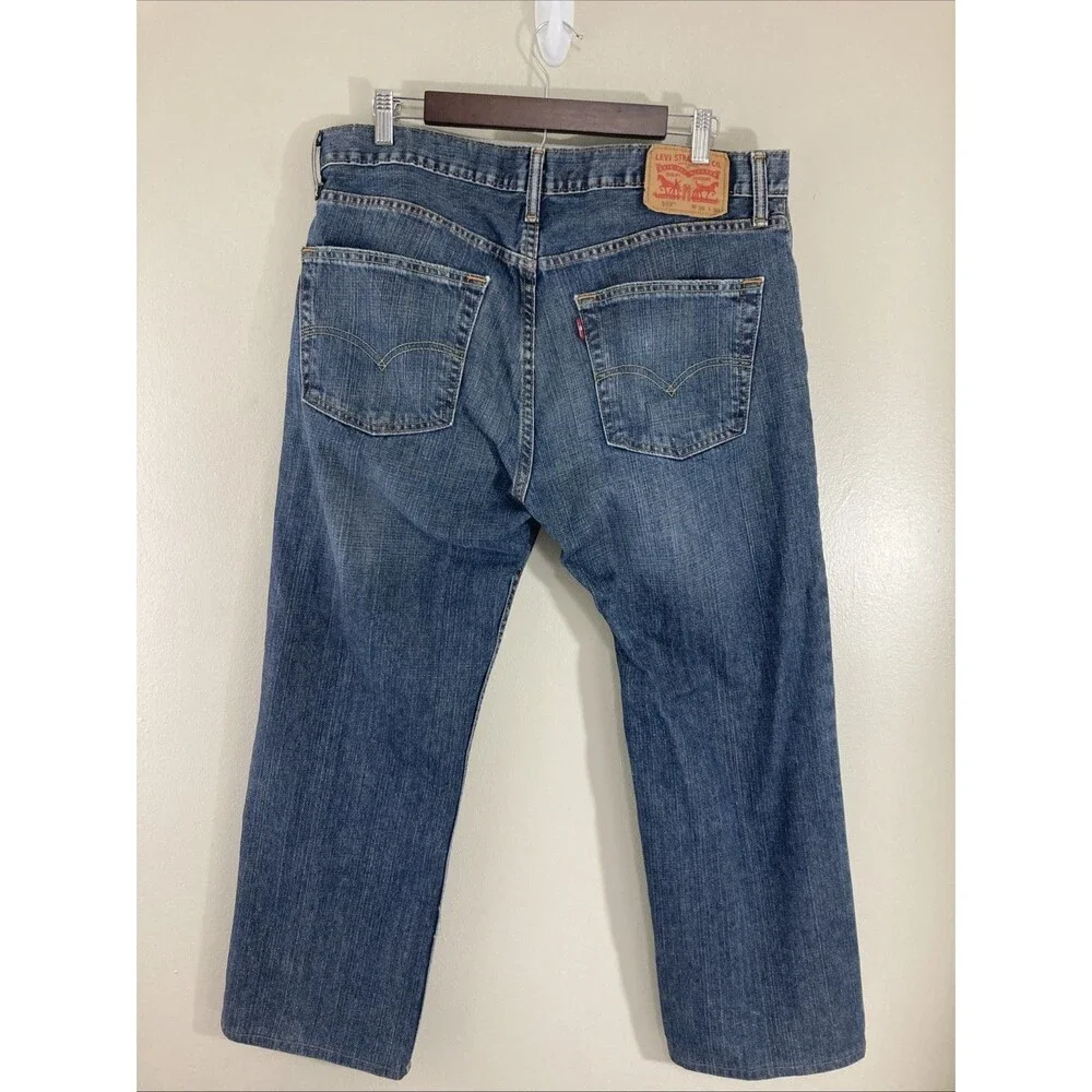 Levis used no